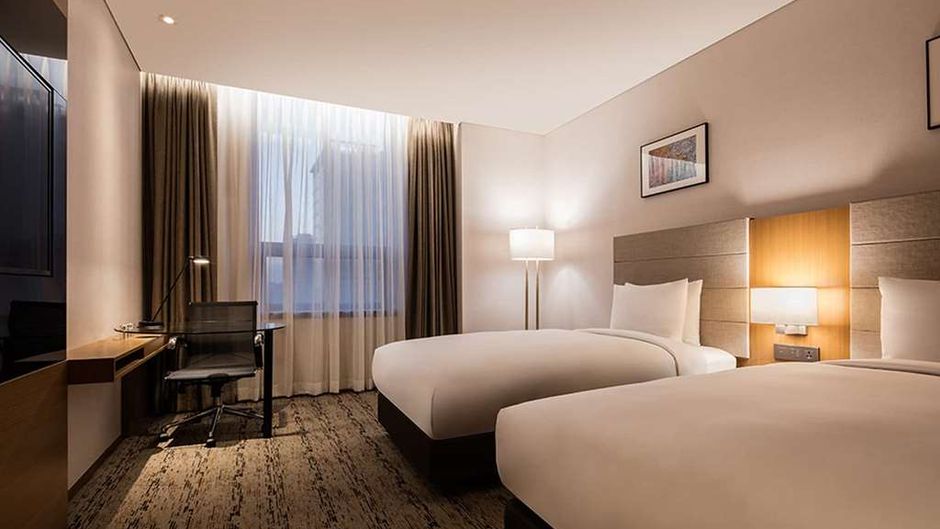 Ramada Seoul Sindorim Hotel Room