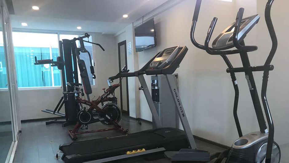 Best Western Plus Metepec & Suites Health
