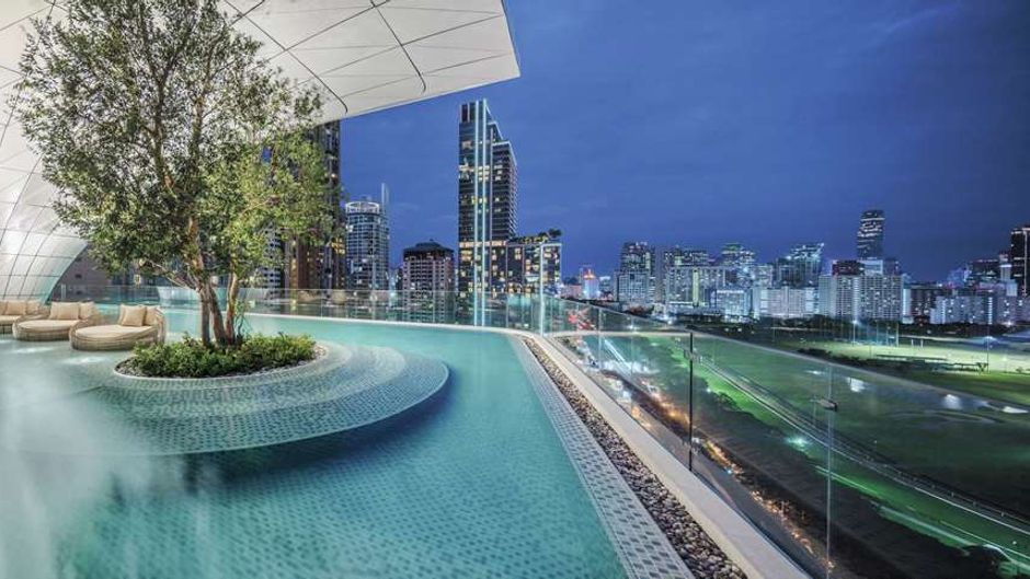 Waldorf Astoria Bangkok Pool