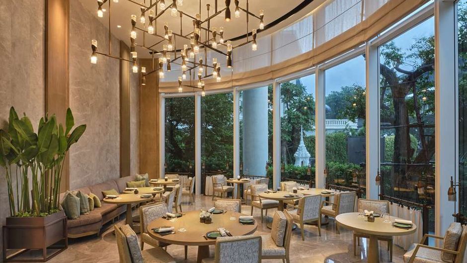 Waldorf Astoria Bangkok Restaurant