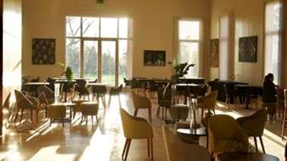 Howard Johnson Resort & Convention Ctr Restaurant