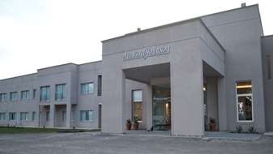 Howard Johnson Resort & Convention Ctr Exterior