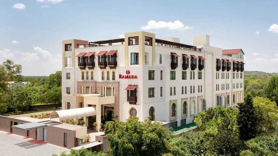 Ramada Hotel Islamabad Exterior