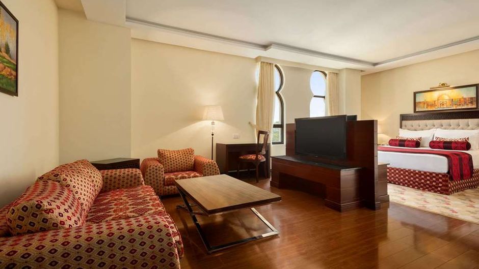 Ramada Hotel Islamabad Suite