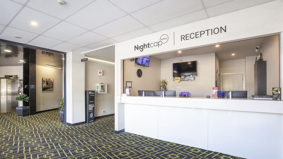 Burnie Central Townhouse Hotel Lobby