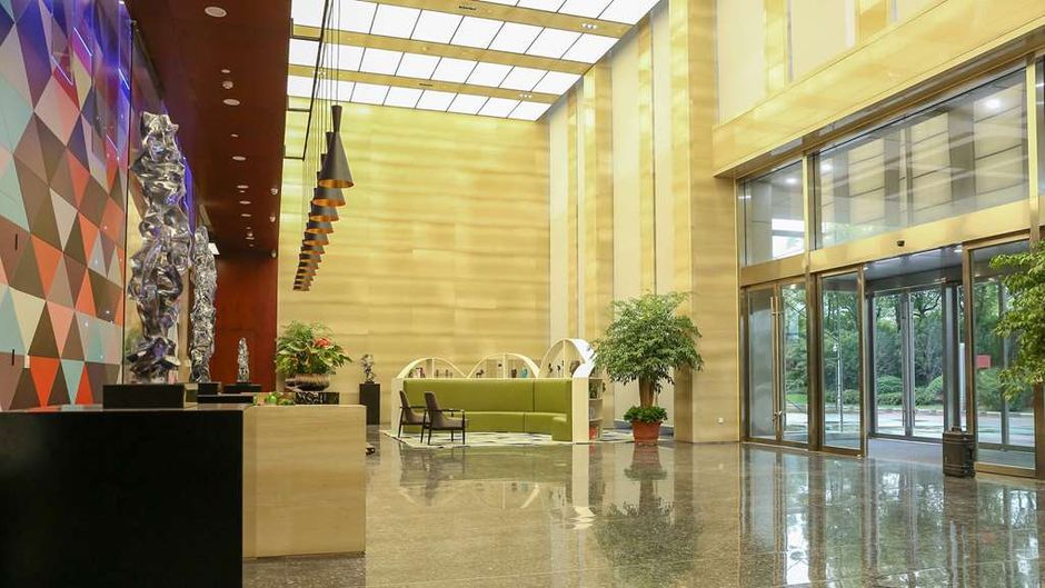 Ramada Encore by Wyndham Hangzhou Aoti Lobby