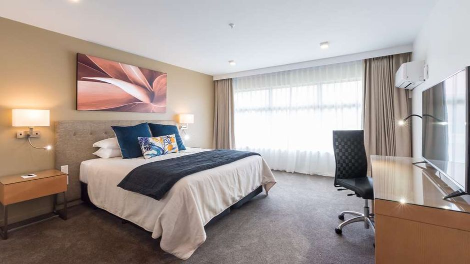 Distinction Hotel & Conference Hamilton Suite