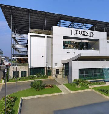 Legend Hotel Lagos Airport, Curio
