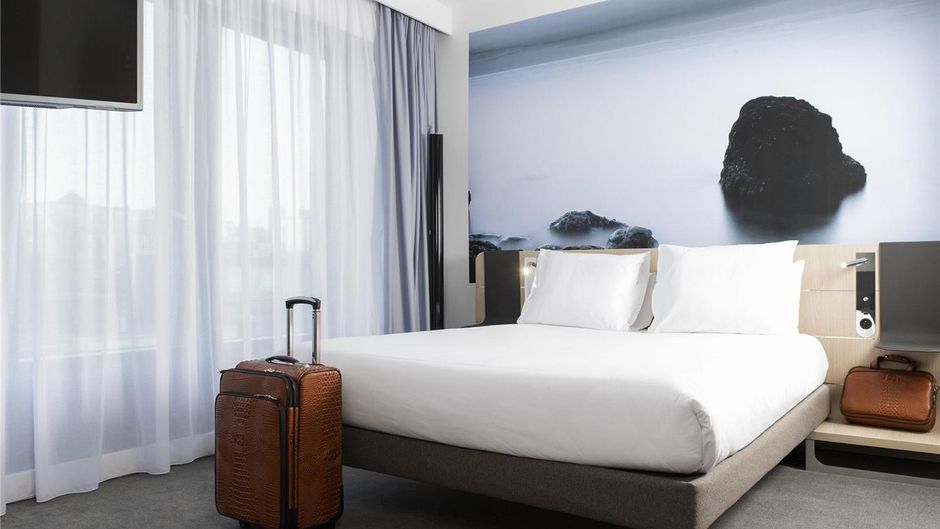 Novotel Charleroi Centre Room