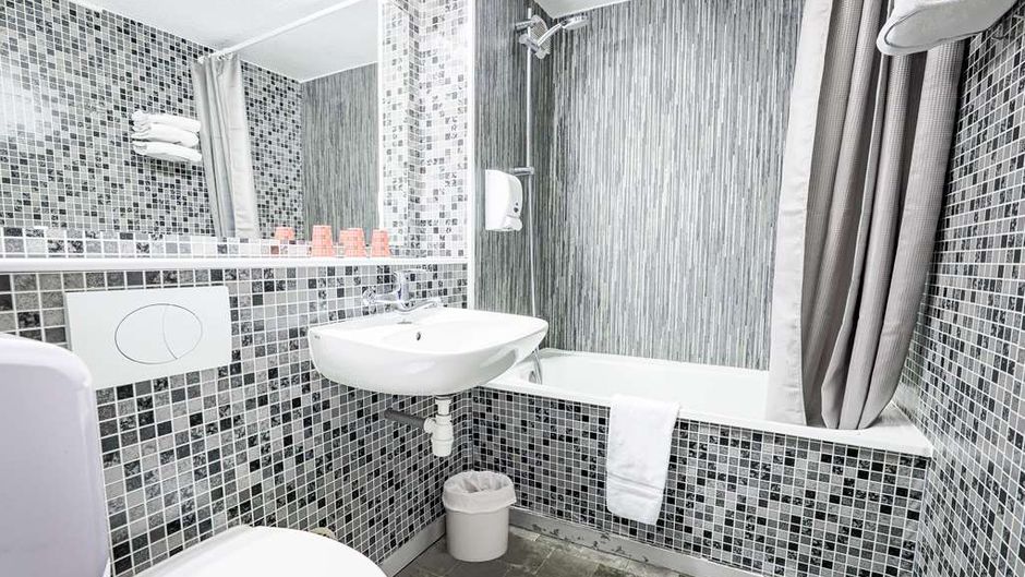 Kyriad Peronne Room