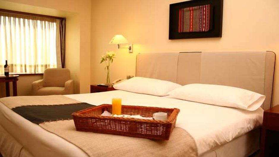 Almacruz Hotel Room