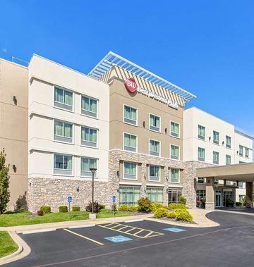 Best Western Plus Bolivar Hotel & Suites