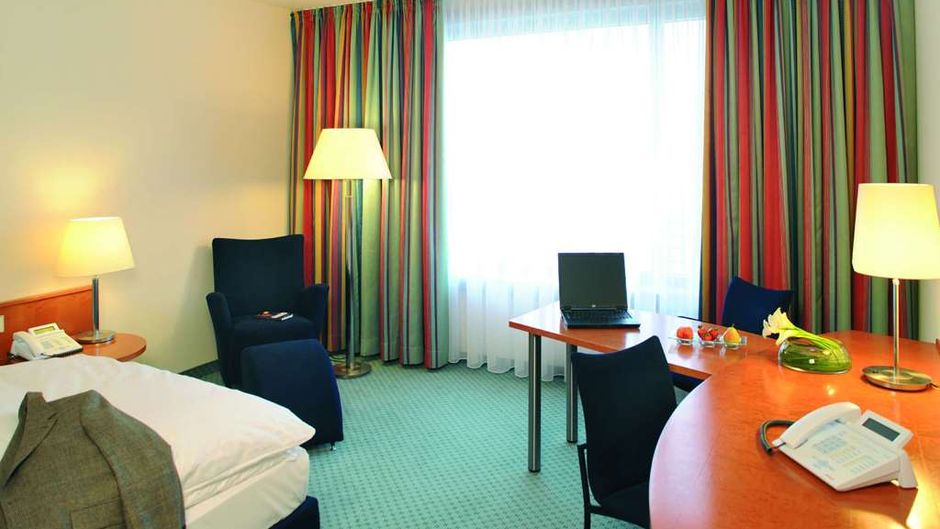 Maritim Hotel Frankfurt Room