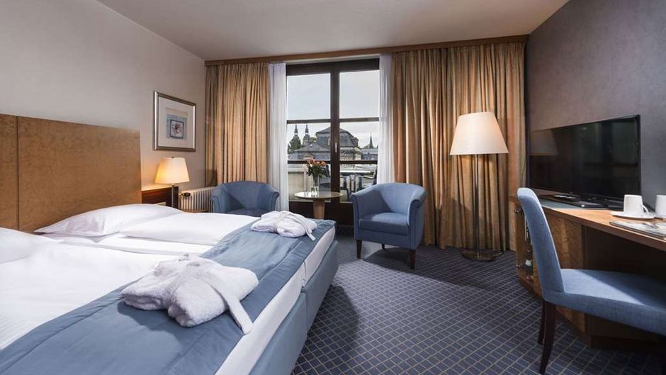 Maritim Hotel am Schlossgarten Room