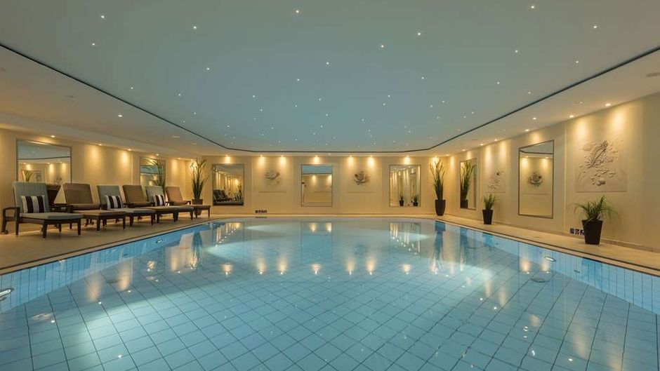 Maritim Hotel Koenigswinter Pool