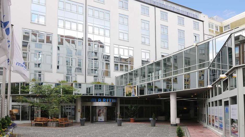 Maritim Hotel Muenchen Exterior
