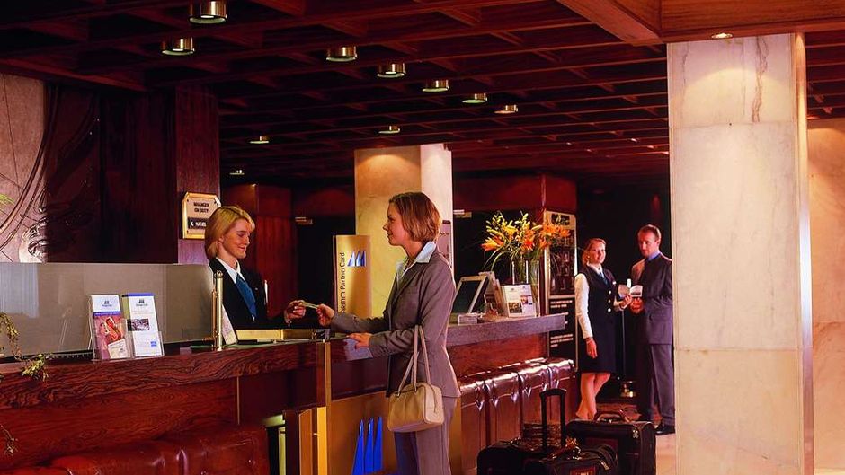 Maritim Hotel Bad Salzuflen Lobby