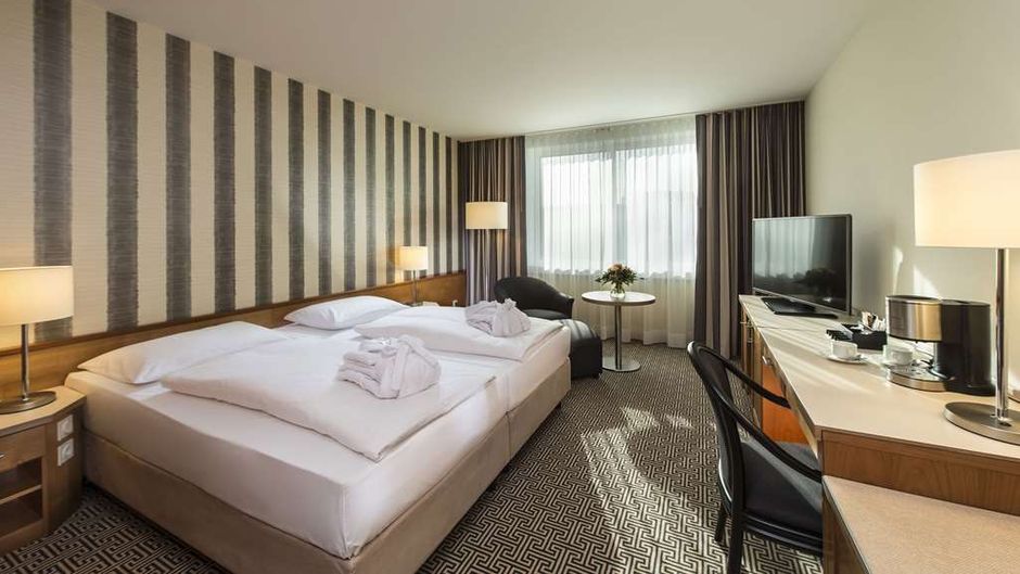 Maritim Hotel Stuttgart Room