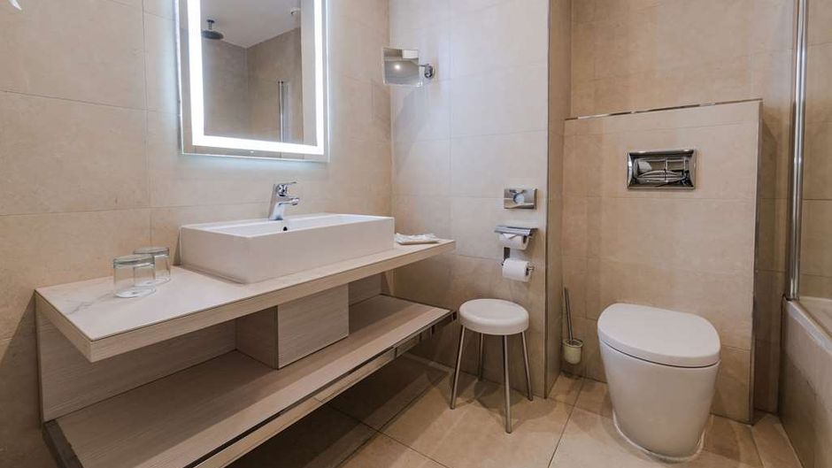Maritim Antonine Hotel & Spa Room