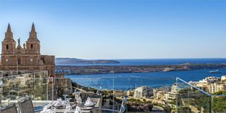 Maritim Antonine Hotel & Spa