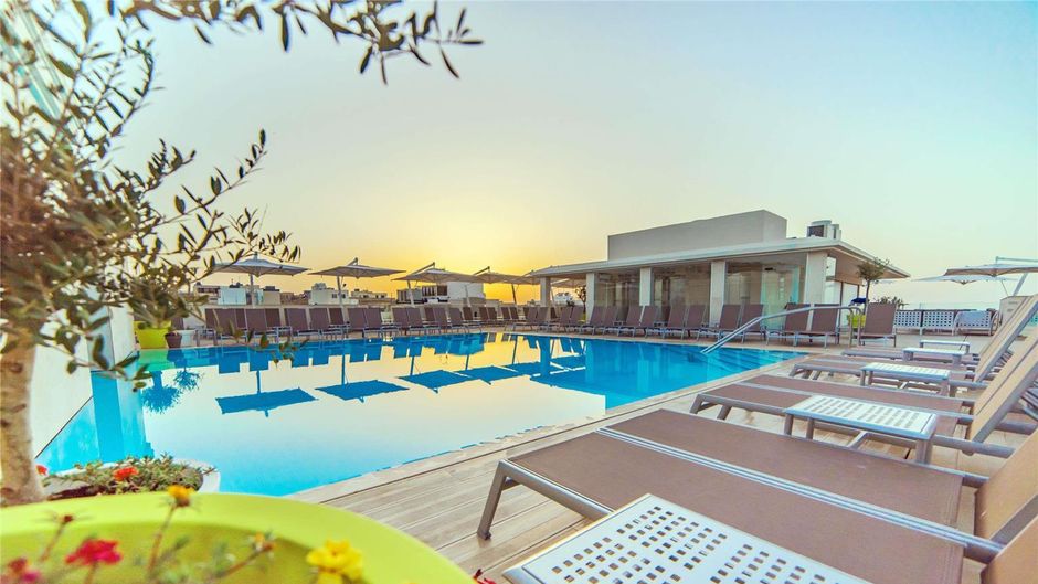 Maritim Antonine Hotel & Spa Pool