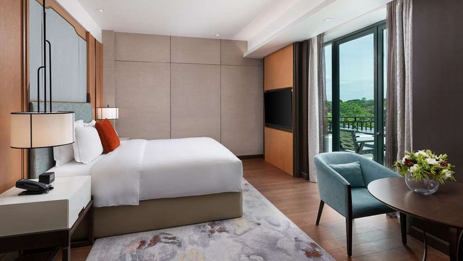 Hilton Mandalay Room