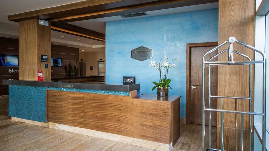Hampton by Hilton Santo Domingo Airport Lobby