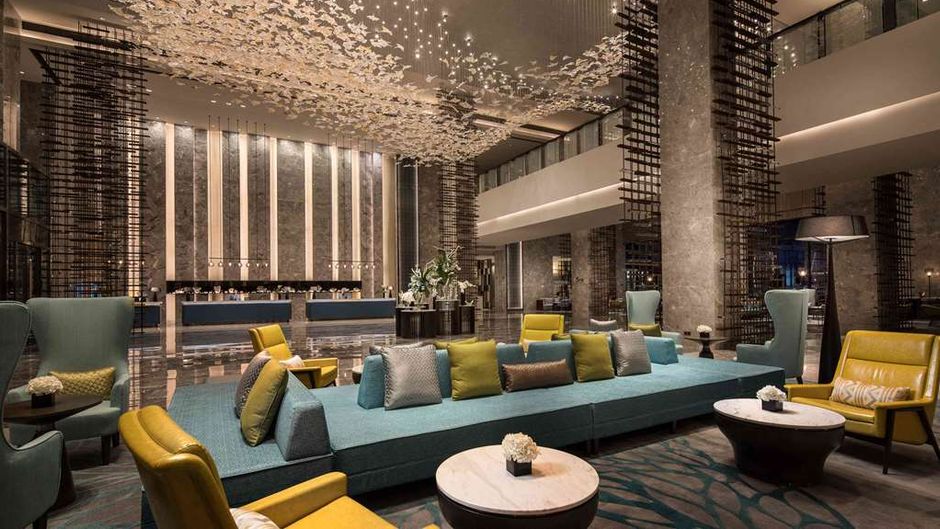 DoubleTree Oriental Movie Metropolis Lobby