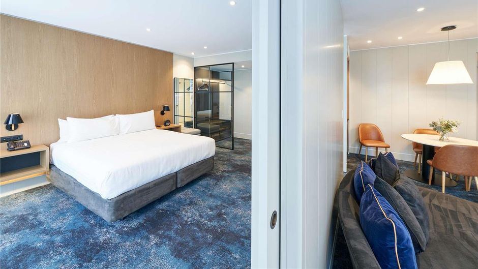 Pullman Adelaide Suite