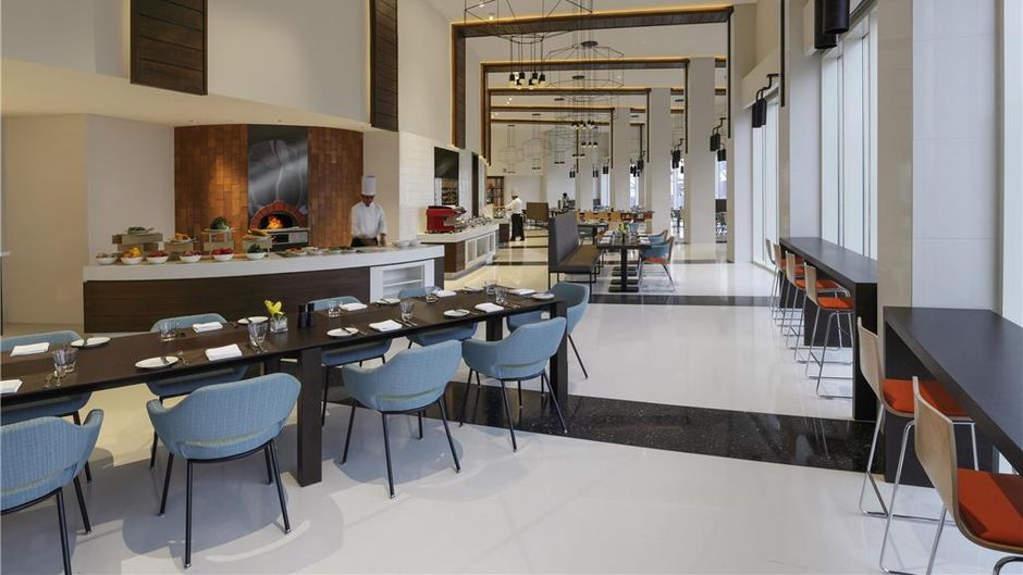 Novotel Kochi Infopark Restaurant