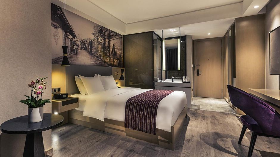 Mercure Chengdu Downtown Exterior