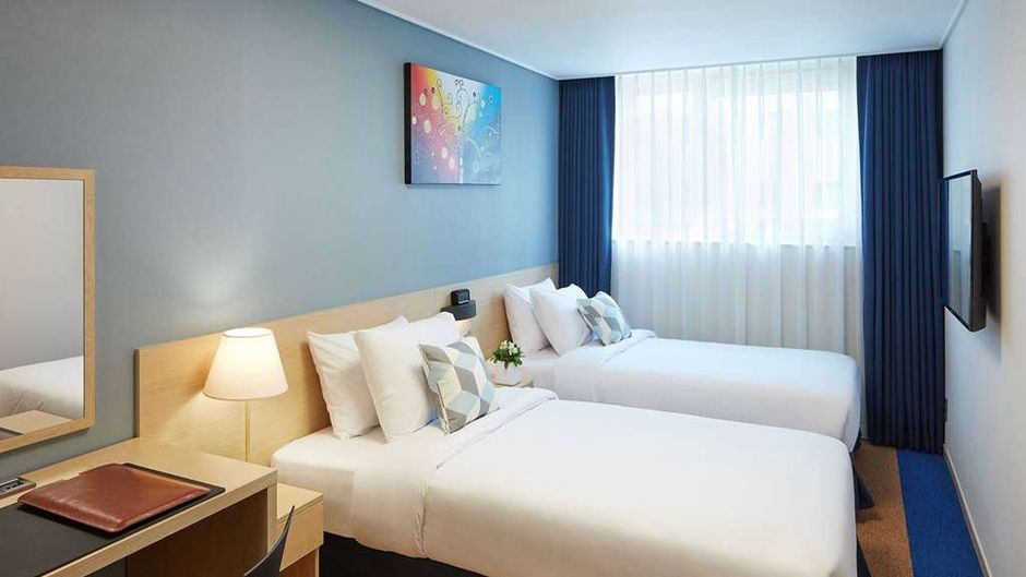 Days Hotel & Suites Incheon Airport Room