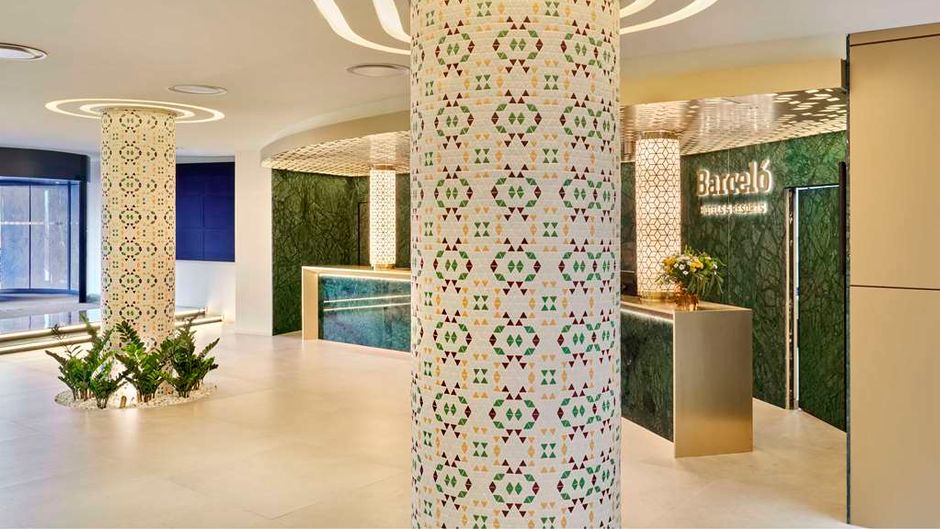 Barcelo Carmen Granada Lobby