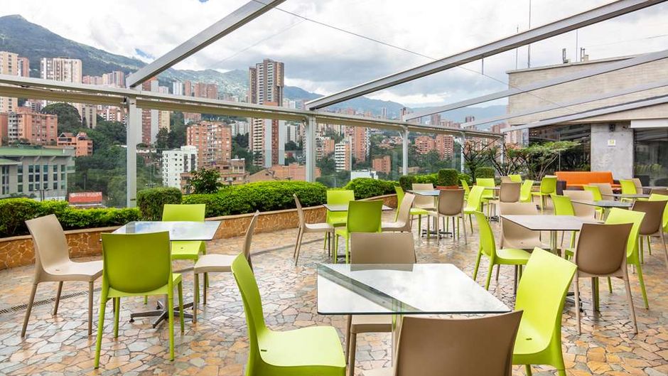 Diez Hotel Categoria Colombia Lobby