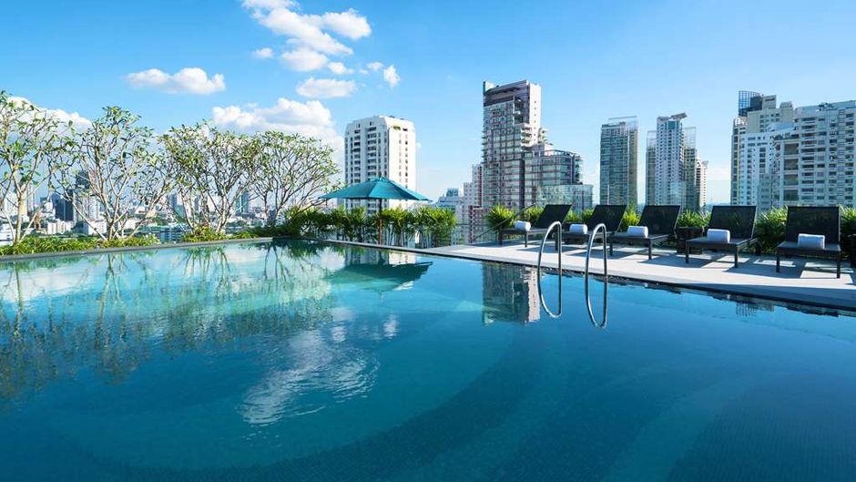 Hyatt Place Bangkok Sukhumvit Pool