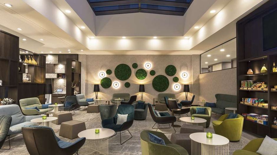 Hyatt Place Frankfurt Airport Lobby