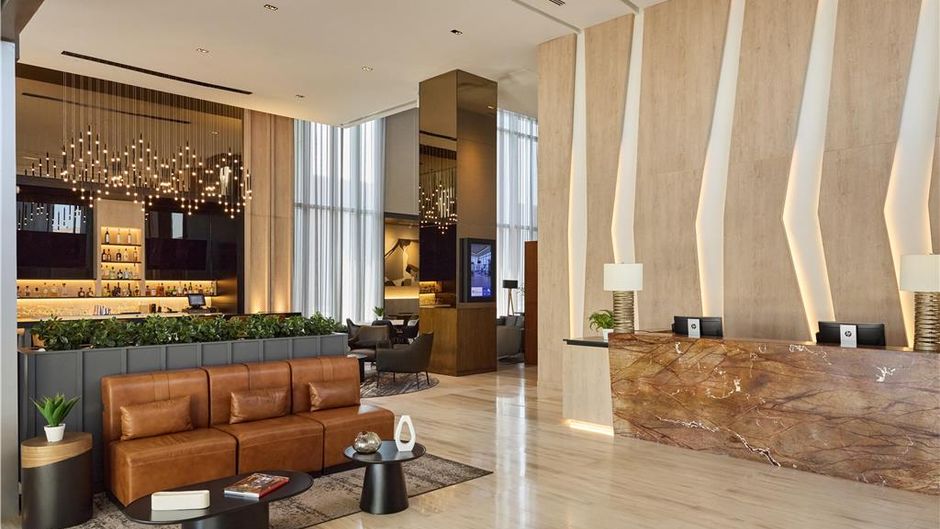 Hilton Garden Inn Chihuahua Lobby