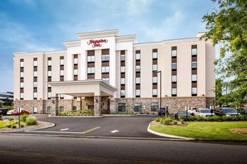 Hampton Inn by Hilton Paramus