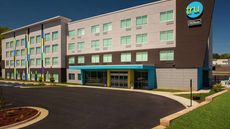 Tru by Hilton Farmville