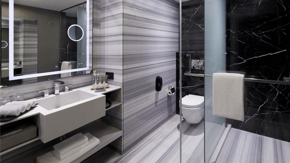 Novotel Chennai Chamiers Road Room