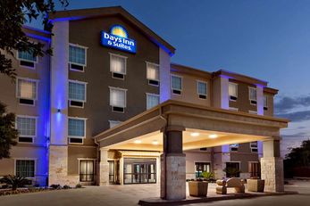 Days Inn San Antonio near AT&T Center