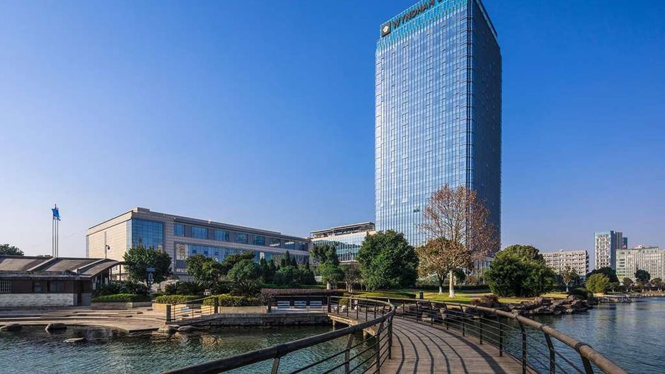Wyndham Grand Suzhou Fenhu Exterior