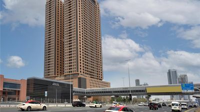 Two Seasons Hotel & Apartments