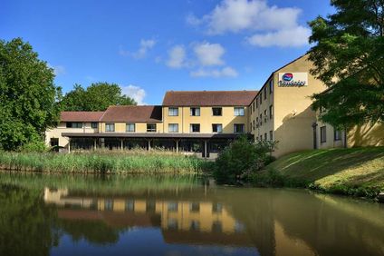 Travelodge Bath Waterside