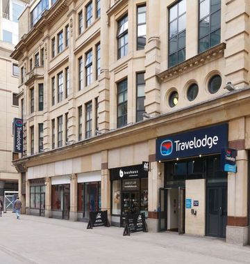 Travelodge Cardiff Central Queen Street