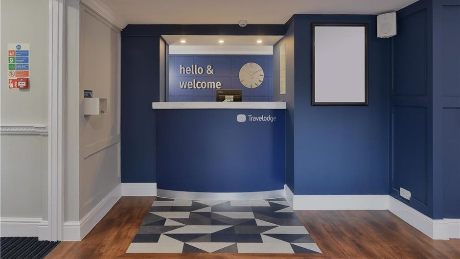 Travelodge Frimley Hotel Lobby
