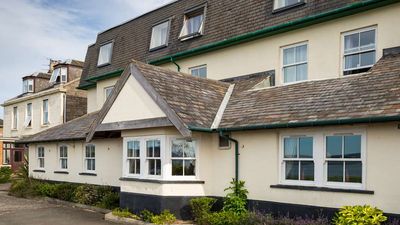 Travelodge Helensburgh Seafront