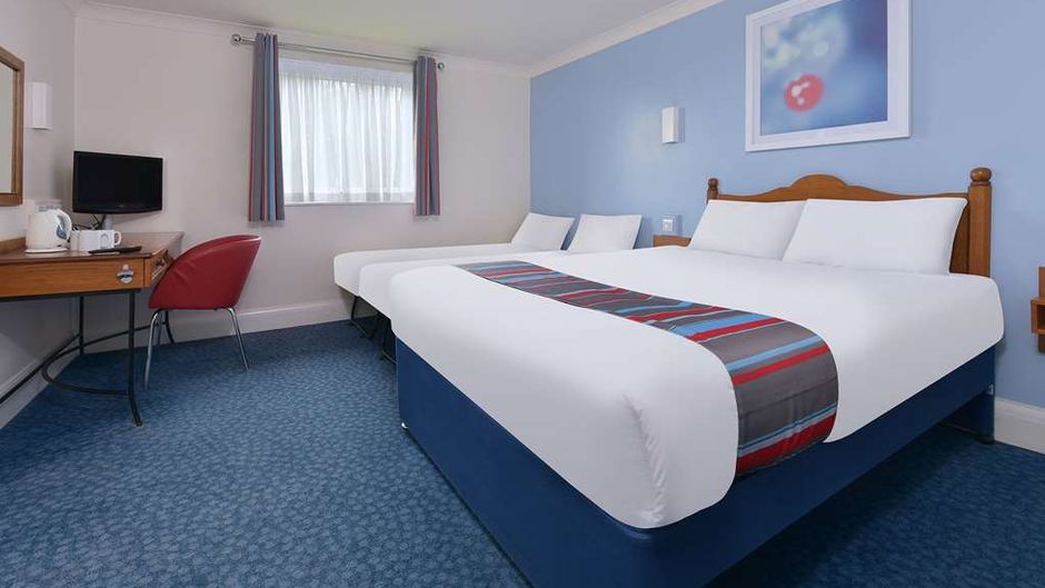 Travelodge Helensburgh Seafront Room