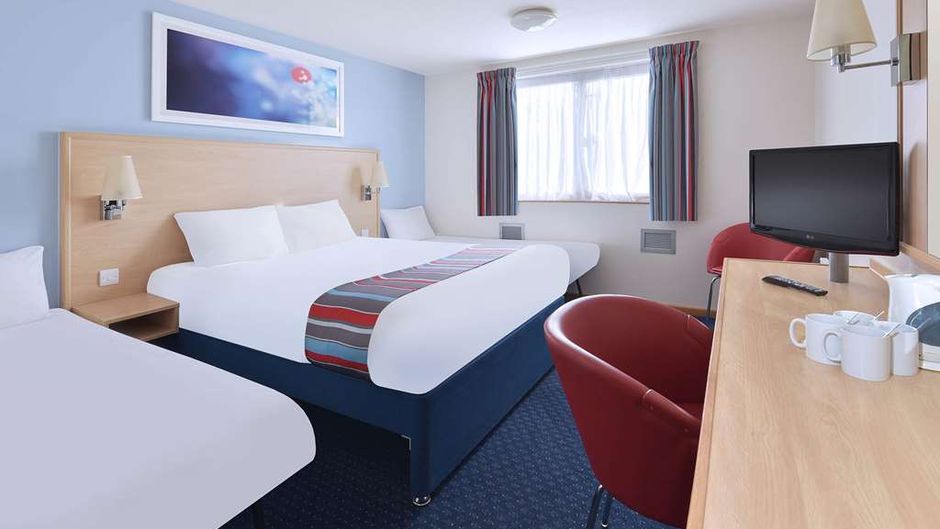 Travelodge Reading M4 Eastbound Room