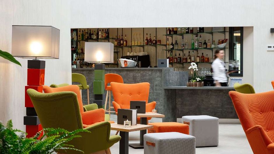 Best Western Plus Hotel Escapade Senlis Lobby